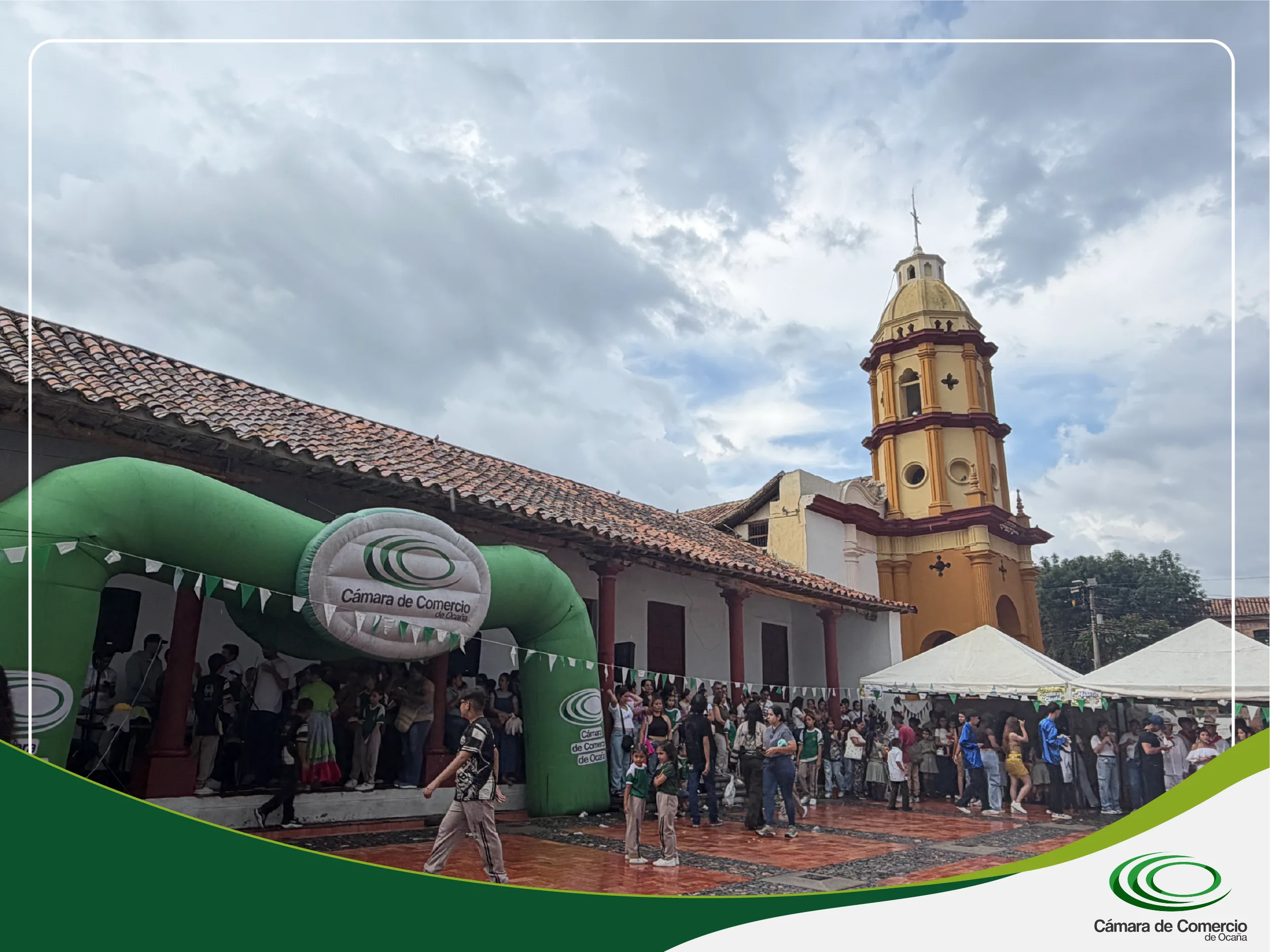 En este momento estás viendo Feria de Emprendimiento de la Escuela Normal Superior